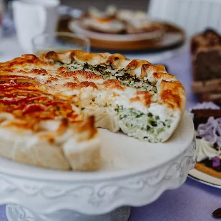 Alle Pendici Del Conero 2*